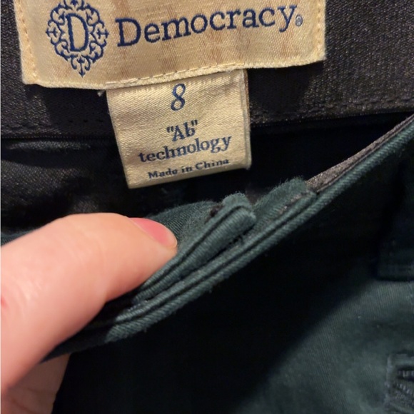 Democracy Women's Dark Green Skinny Jeans - Picture 2 of 5